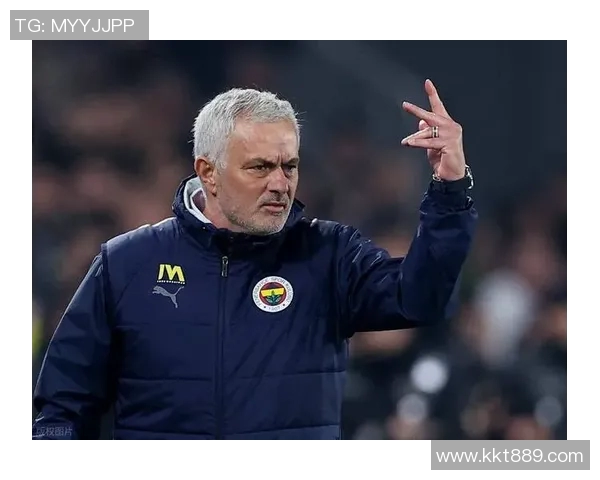 足球明星白发人背后的传奇故事与不为人知的奋斗历程